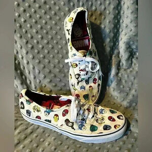 Men’s Vans‎ x Marvel Head Sneakers, Size 11
